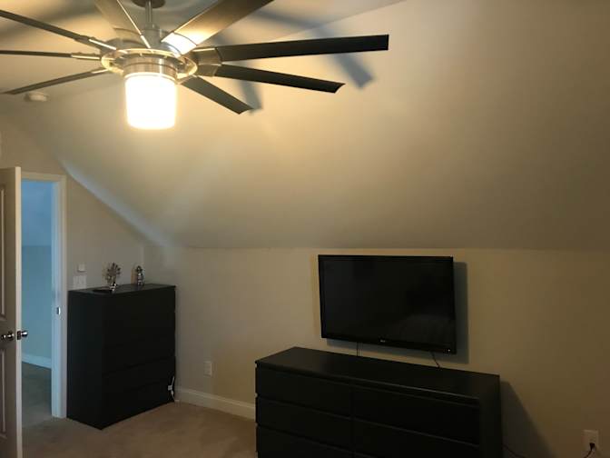 Donna's room