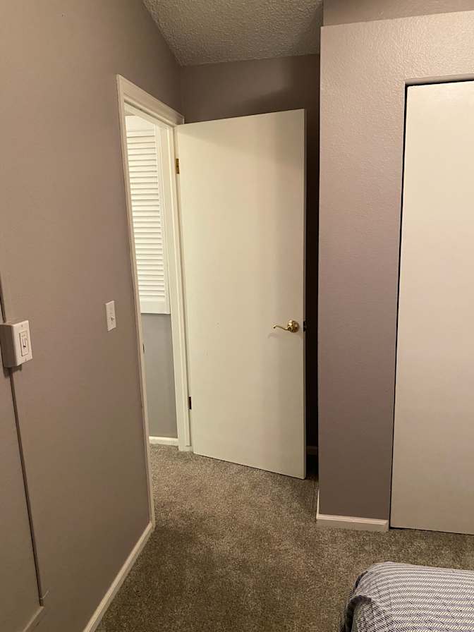 Bradyhart1's room