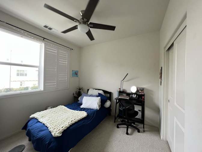 Gefrey Jessica's room
