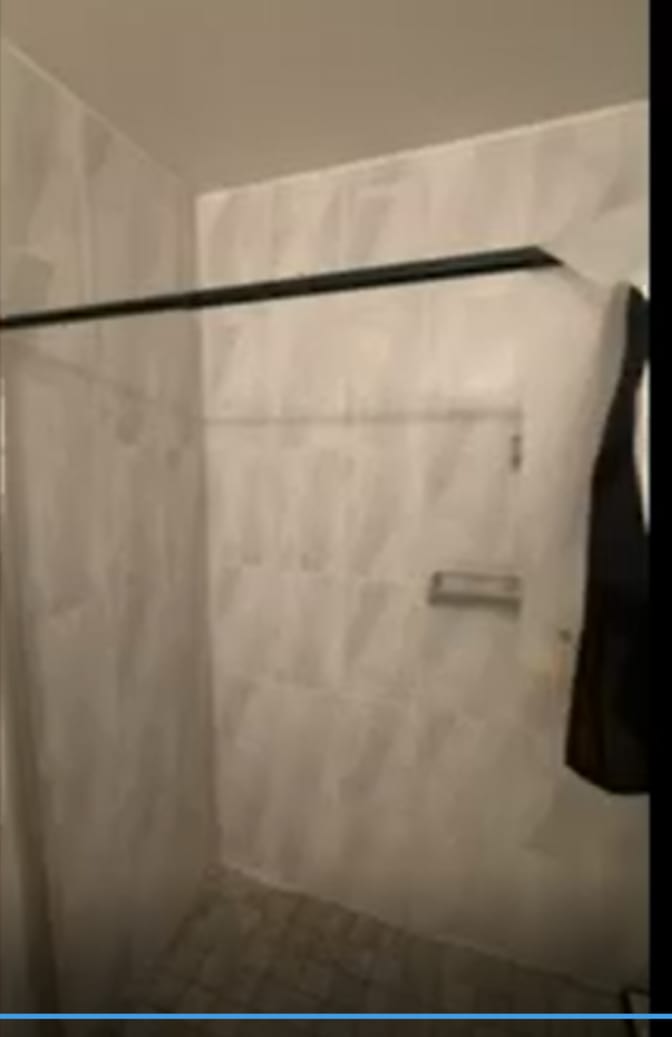 Rose M Perez's room