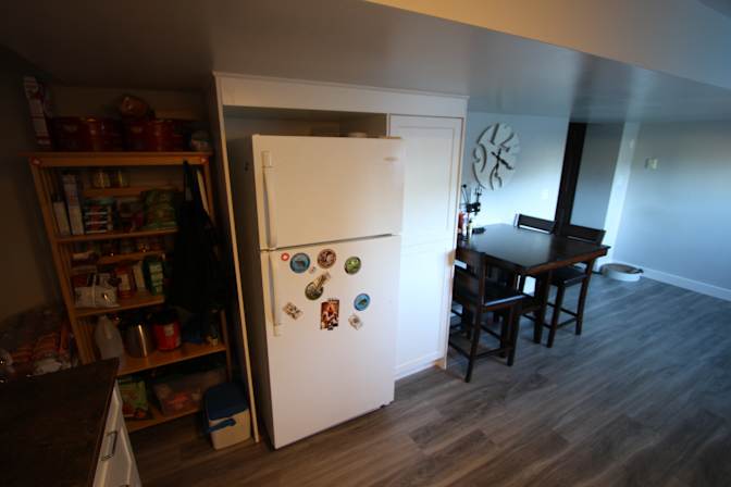 Lee's room