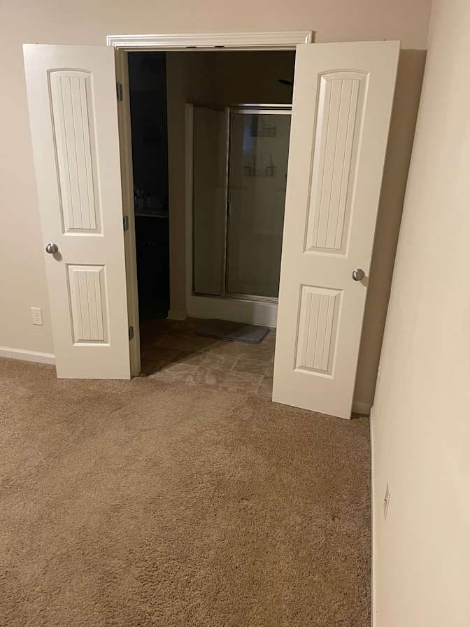 Alley's room