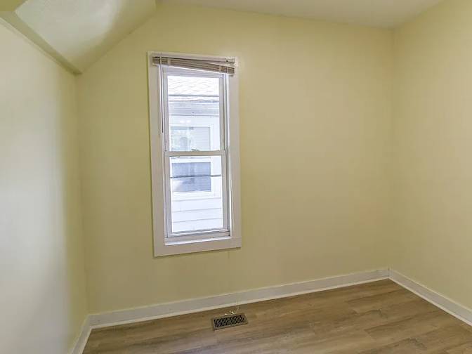 steve's room