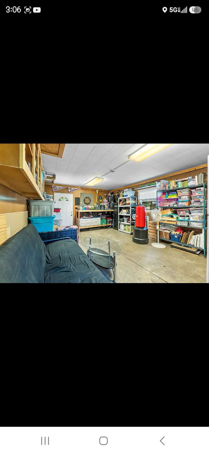 Cortney's room