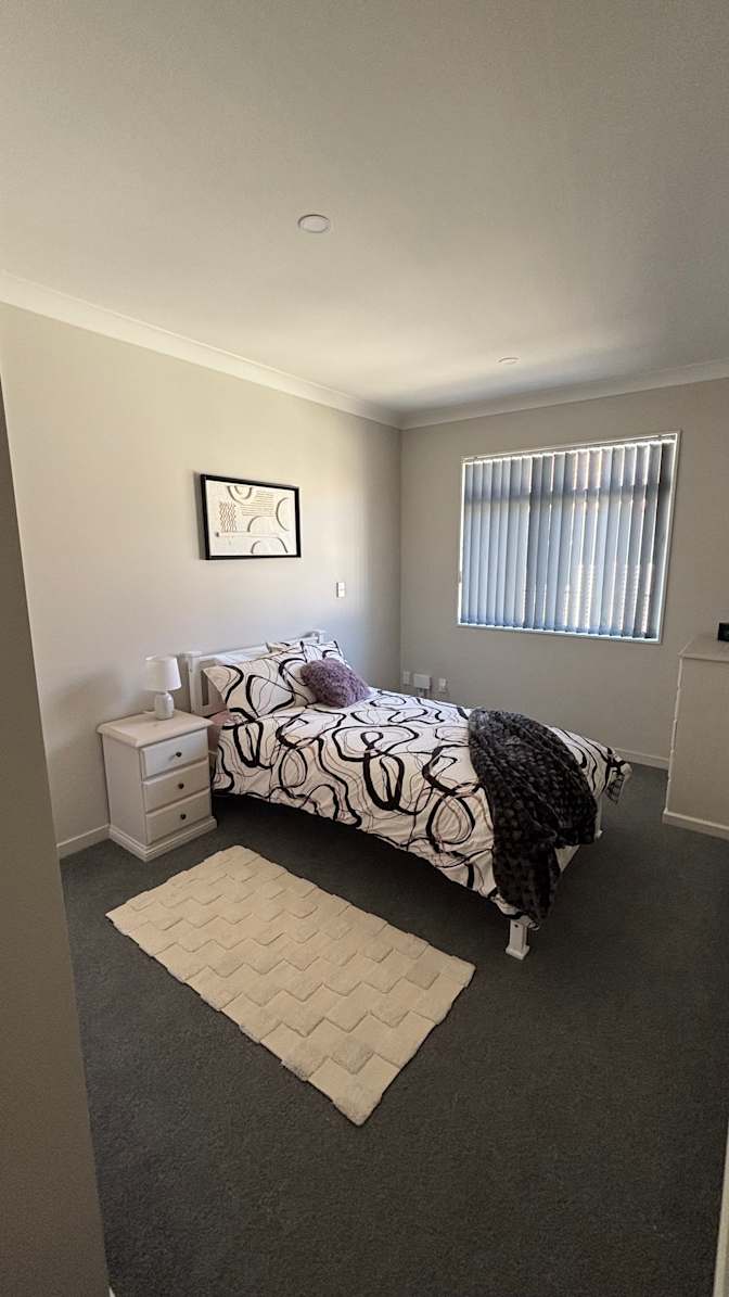 Thomas's room