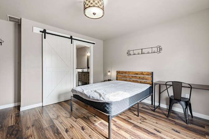 PadSplit's room