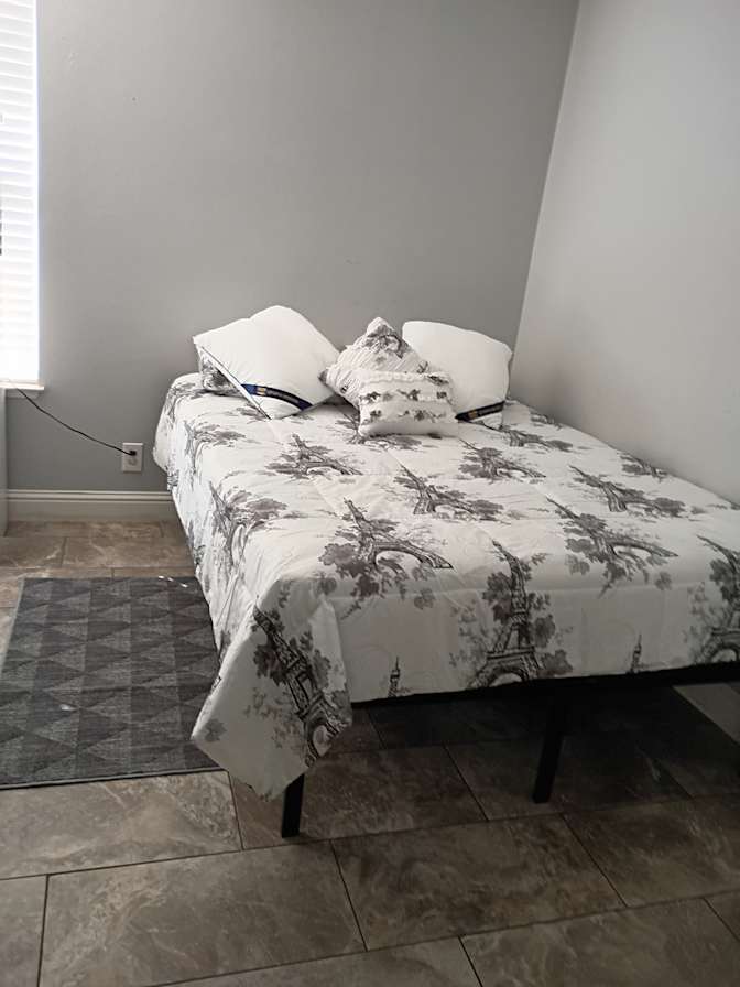 Linda O's room