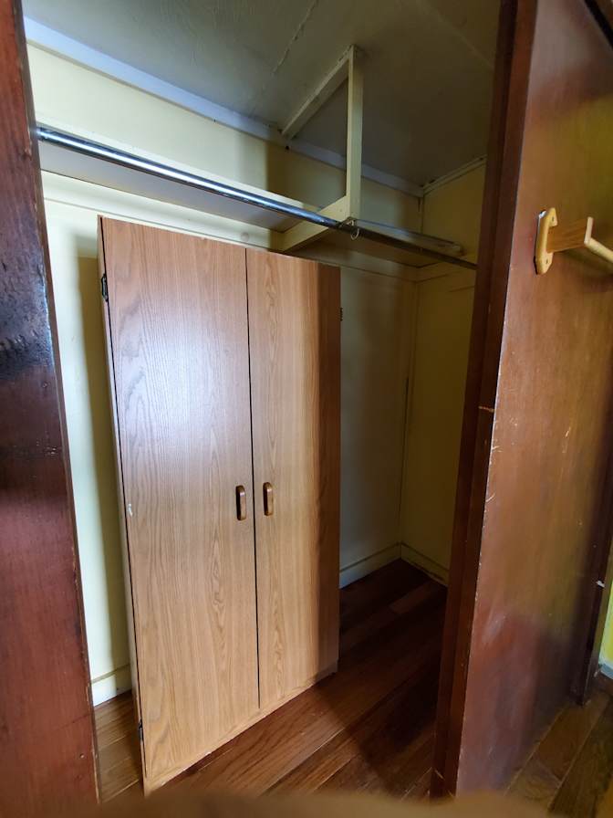 Ali's room