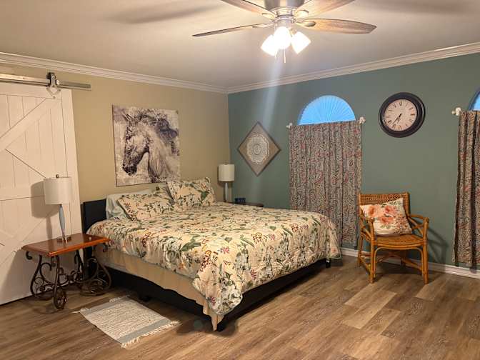 Regina's room