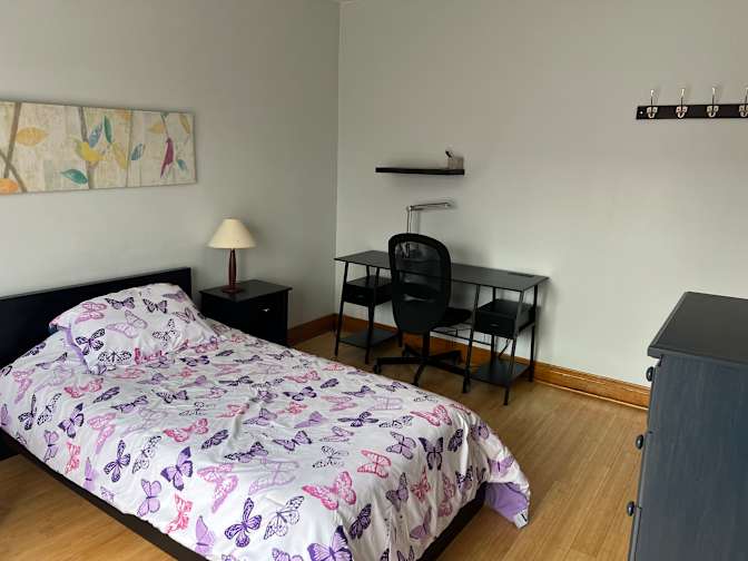 Carole's room