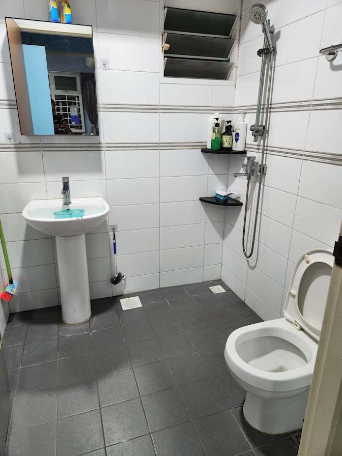 Jeevanandham's room