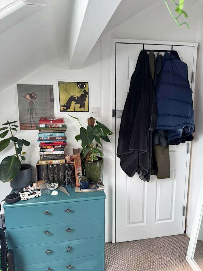 Isobel's room