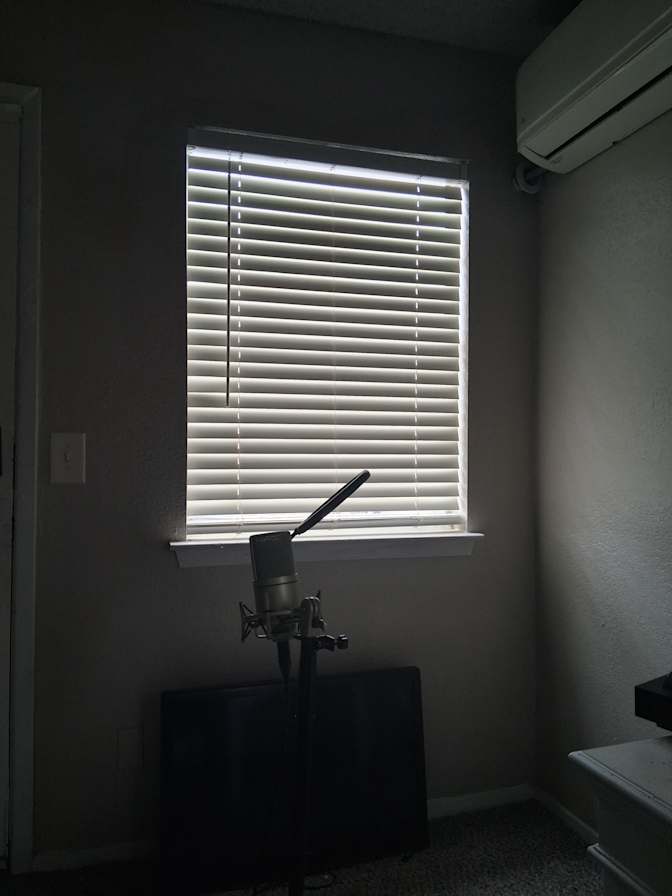 Domineek Muse's room