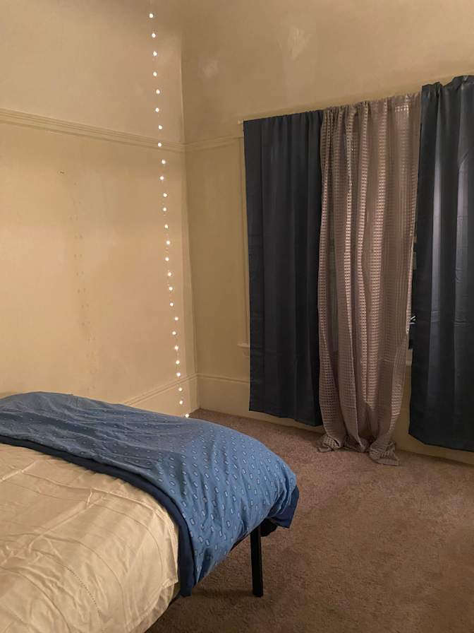 Farnaz's room