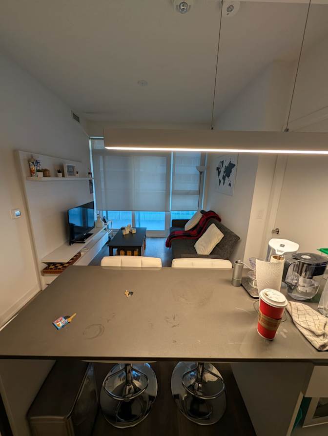 Vivian Lewis's room