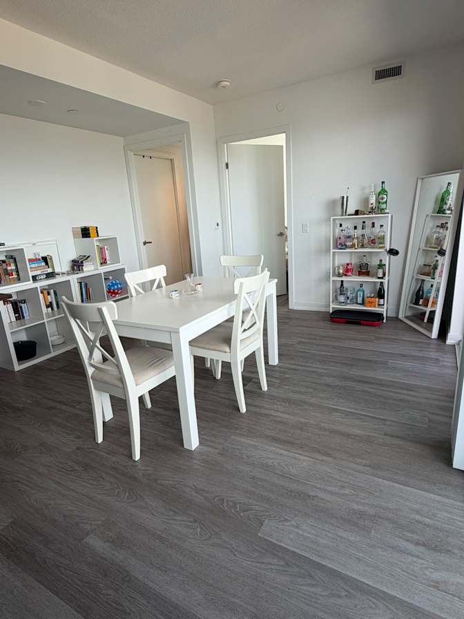 Santiago's room