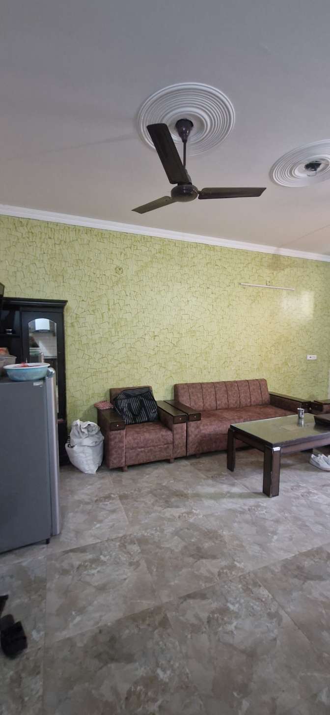 Shine's room