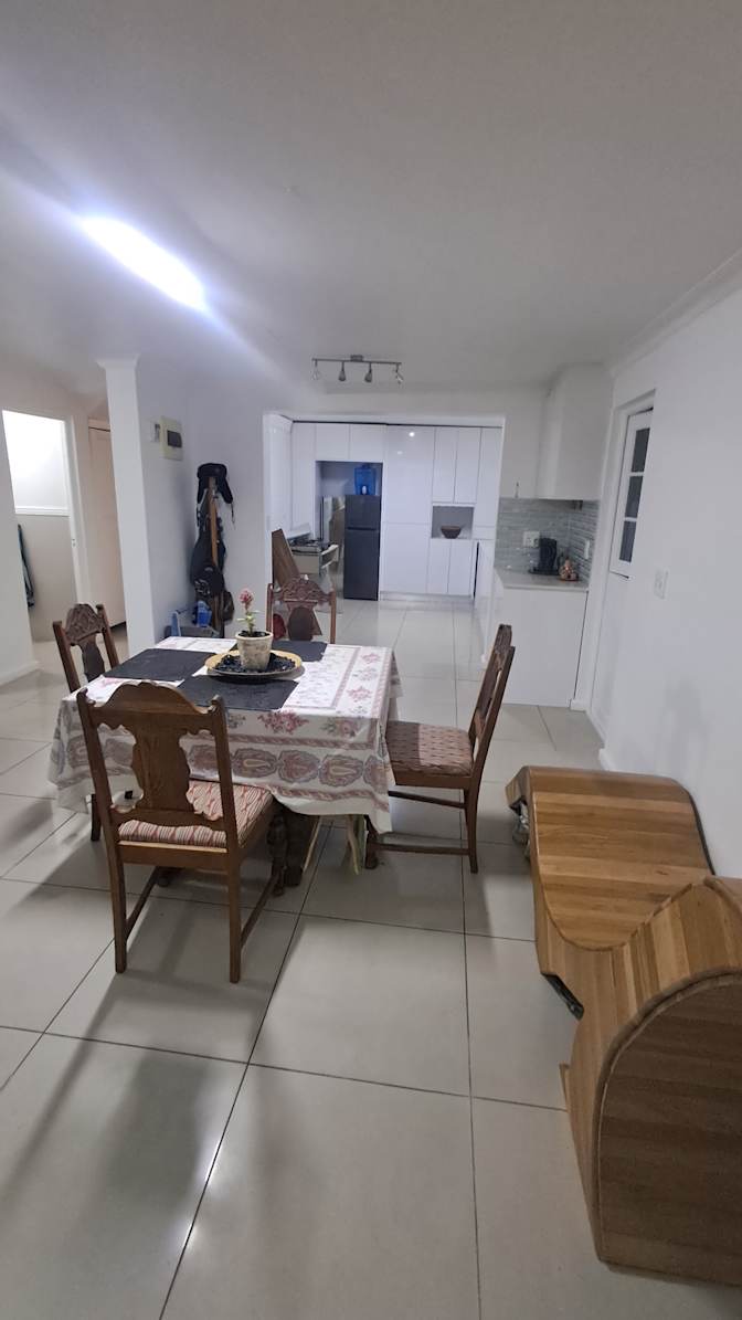 Reshalin's room