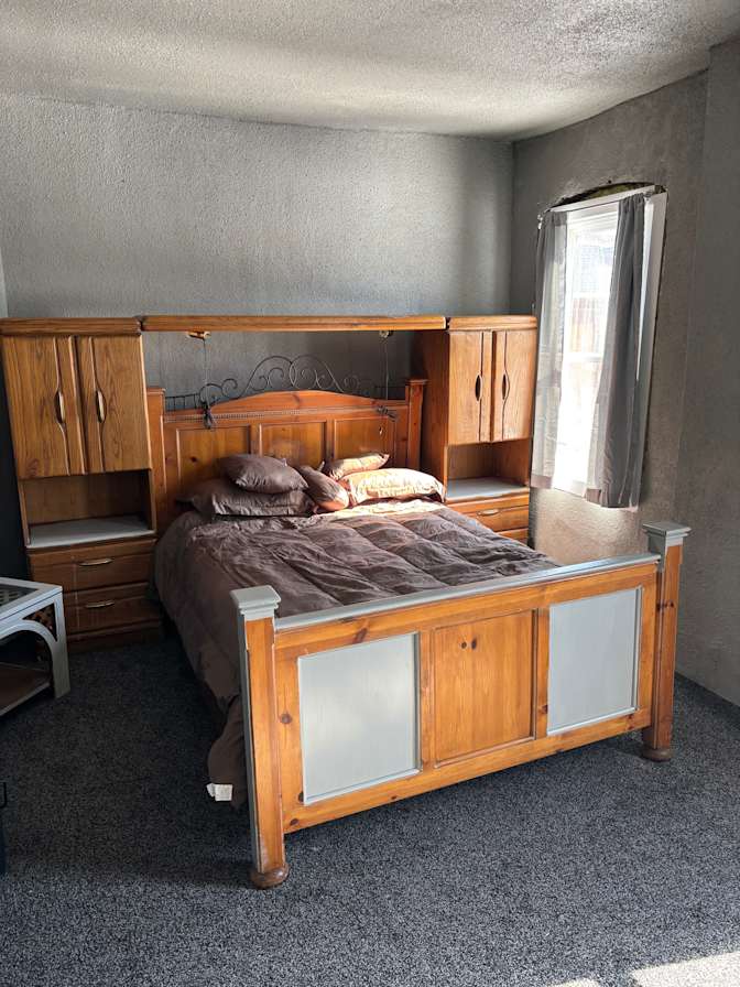 Gary's room