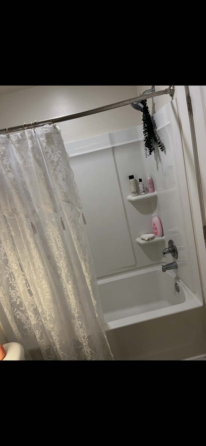 Laiya's room