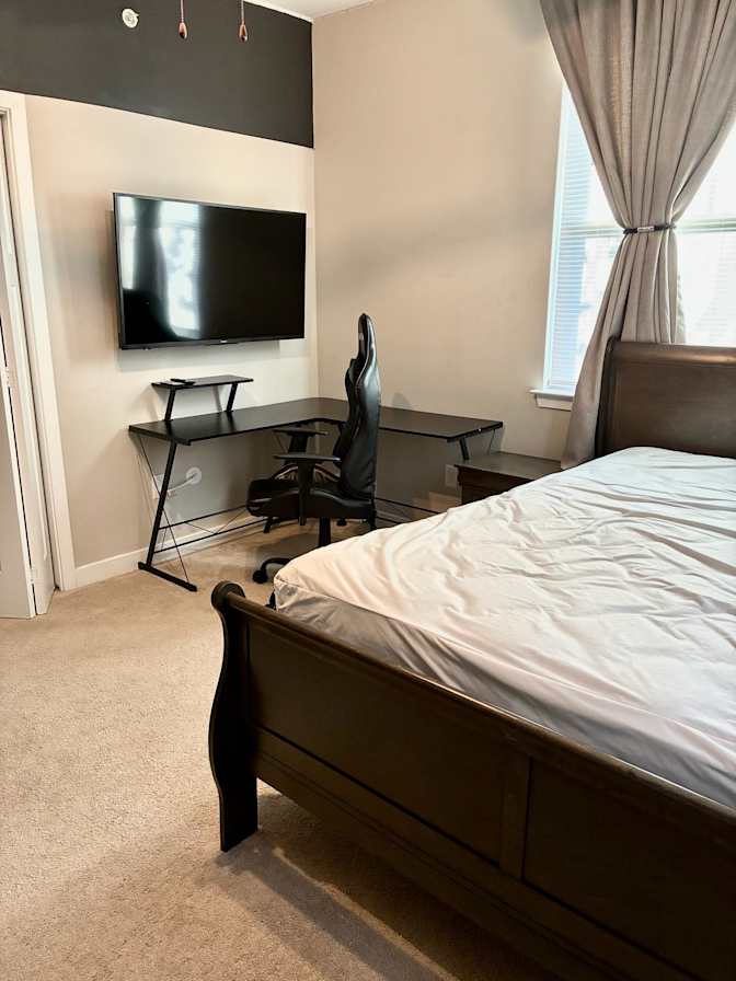 Nancy E's room