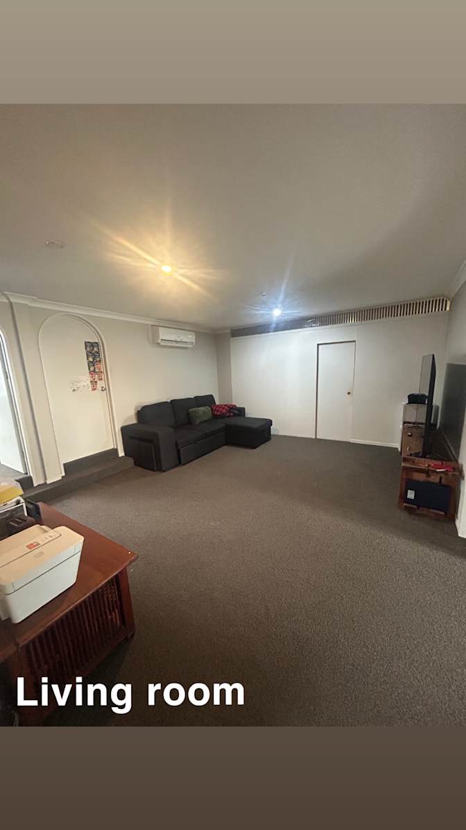 Jahlie's room