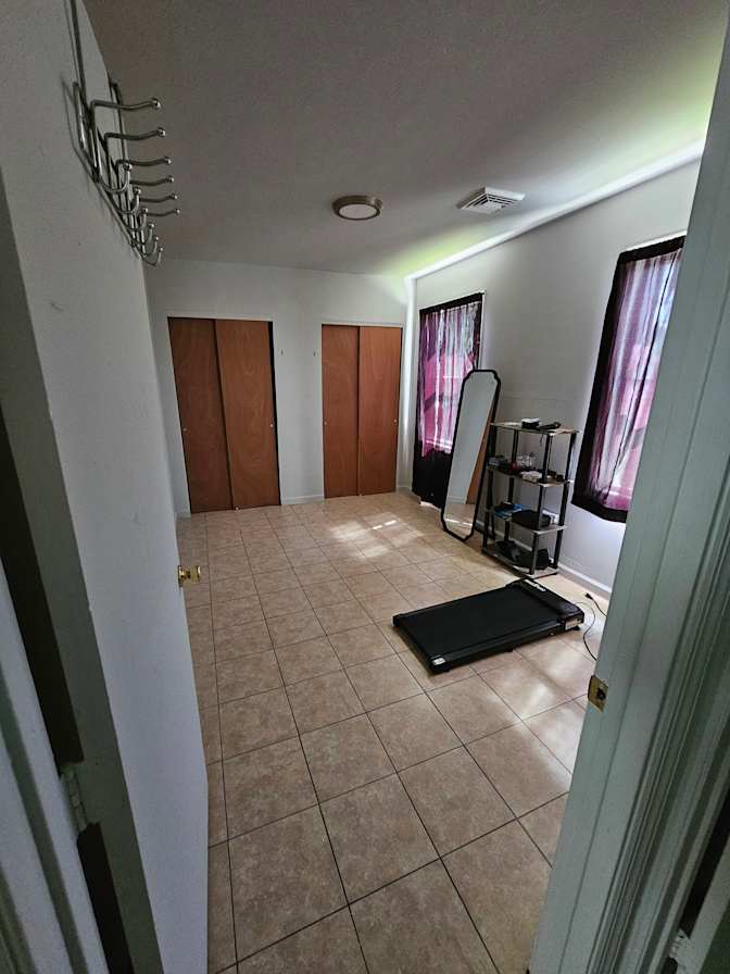 antonio's room