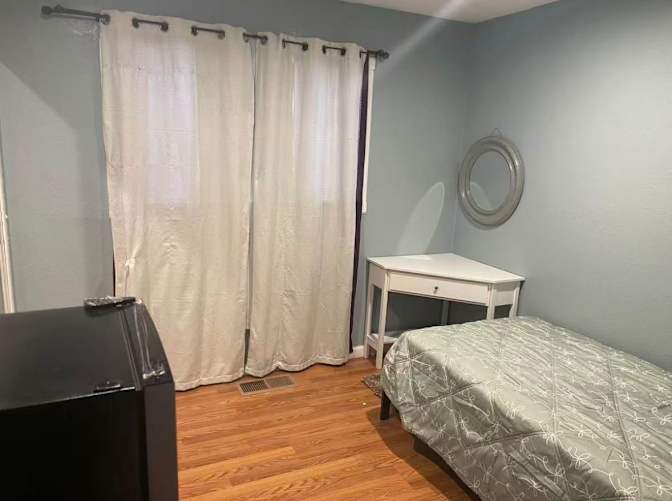 Rosalie's room
