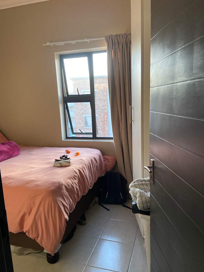 Thandisa's room