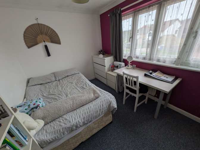 Theo's room