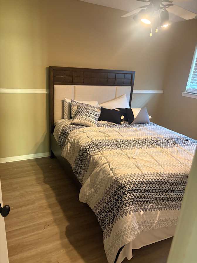 Errol's room