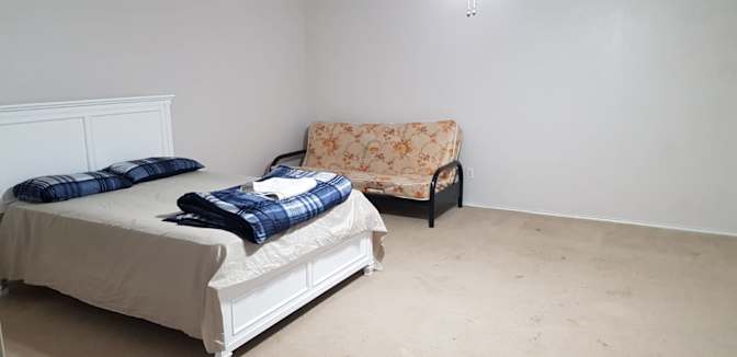 Karl's room