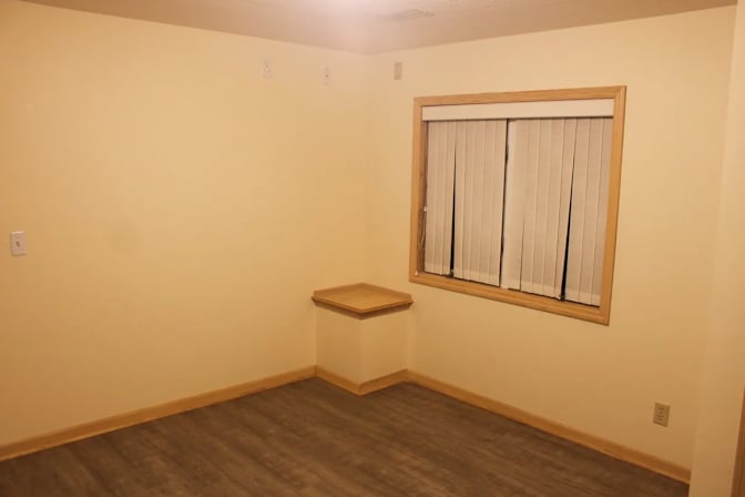 Caleb K Conrad's room