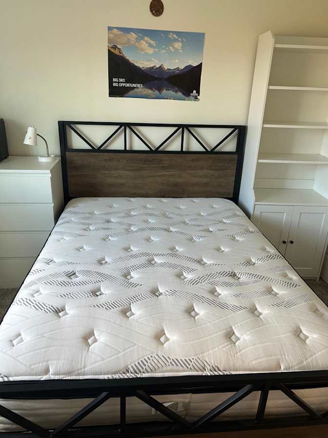 Robert's room