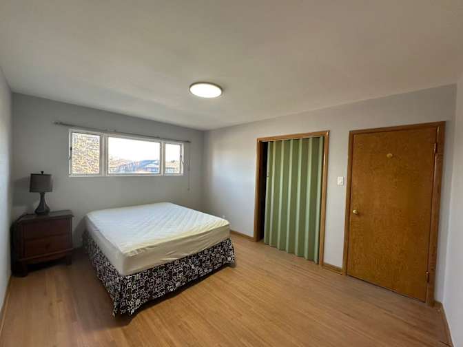Ying's room