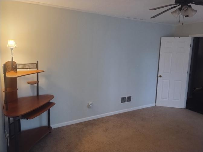 Victoria's room