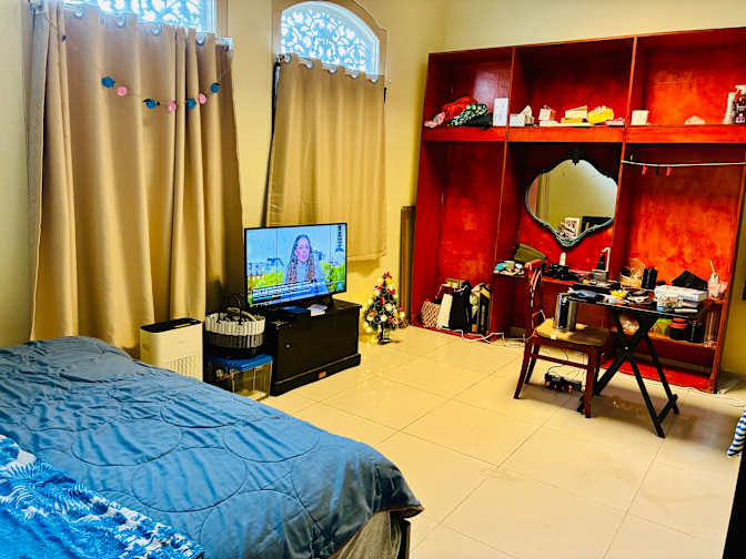 Daphne Huang's room