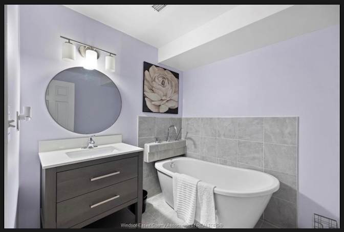 Chantelle Paquette's room