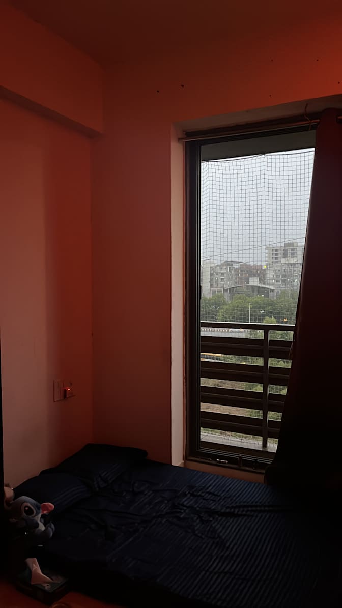 shraa's room