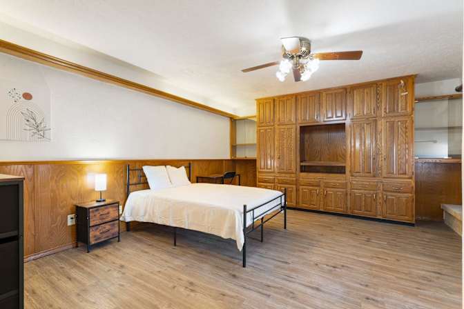 PadSplit's room