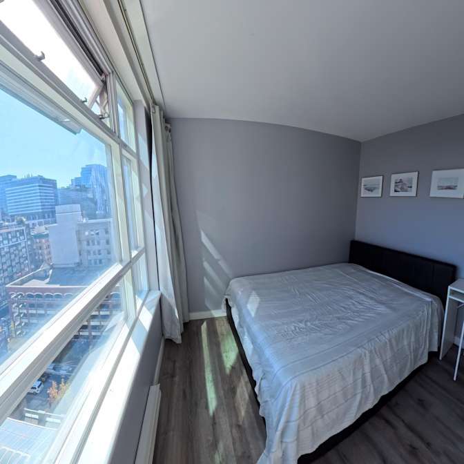 Van House's room