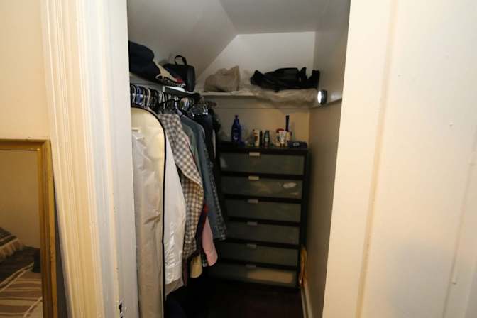 Paris's room