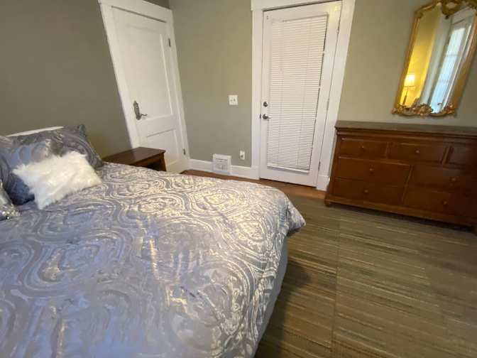 Diana's room