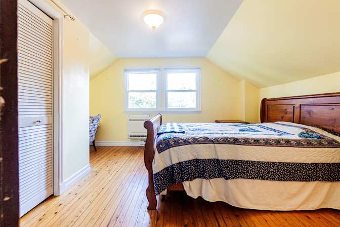 Brenda Joyce's room