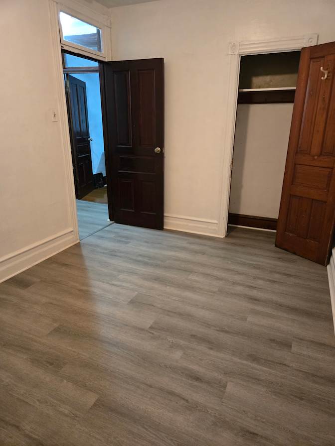 Louis's room