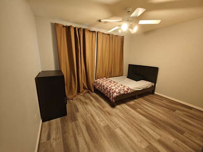 Christie's room