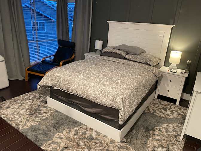 Luc's room
