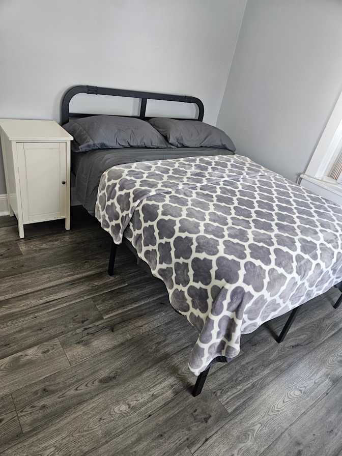 Leonora Monica's room