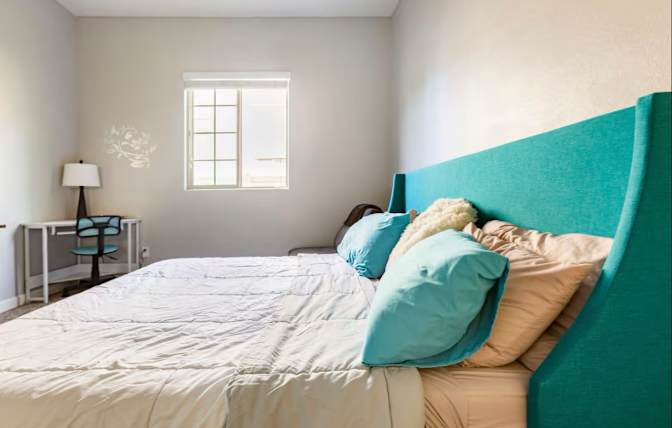 Rhonda's room