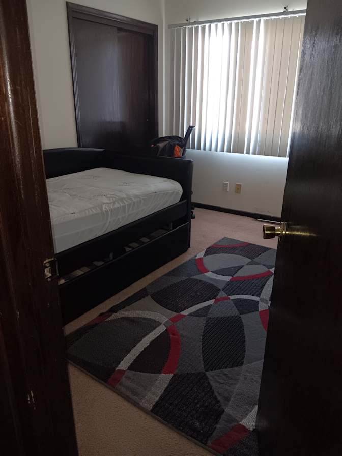 Tina B.'s room